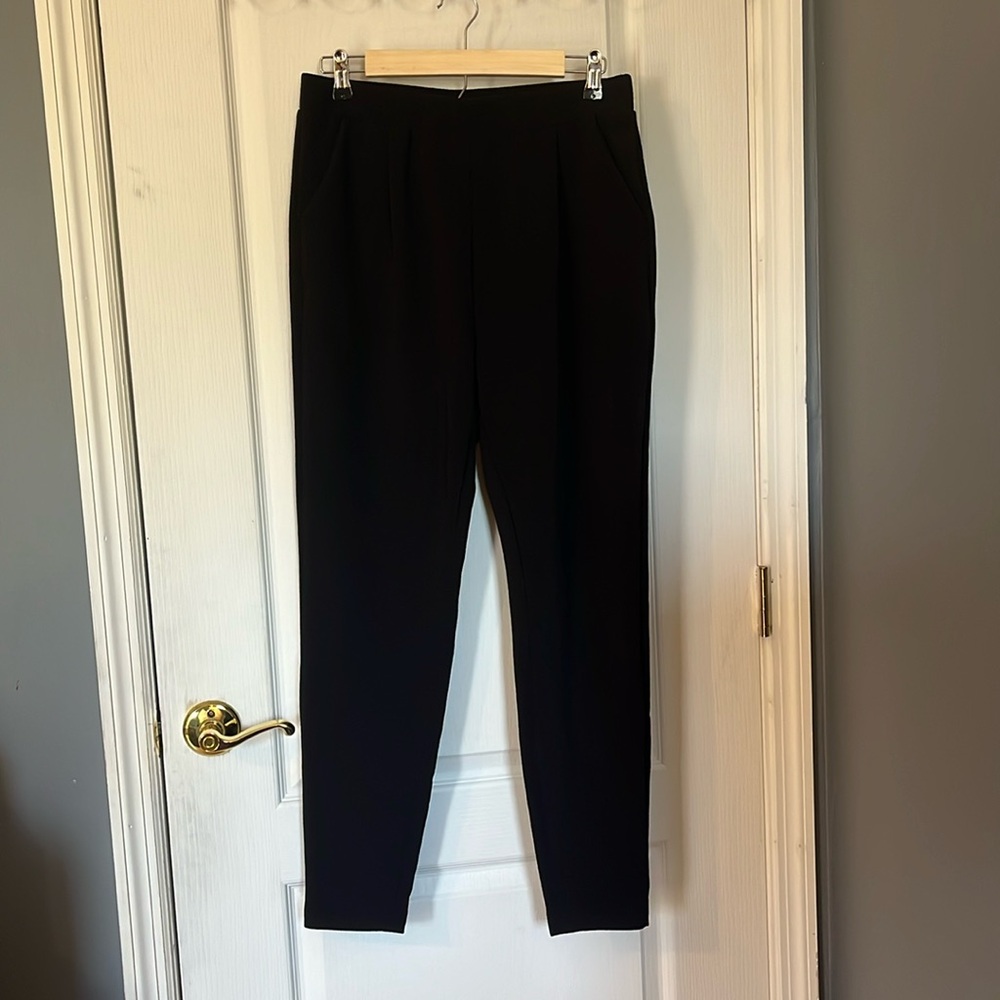 SHEIN solid black pants with pockets